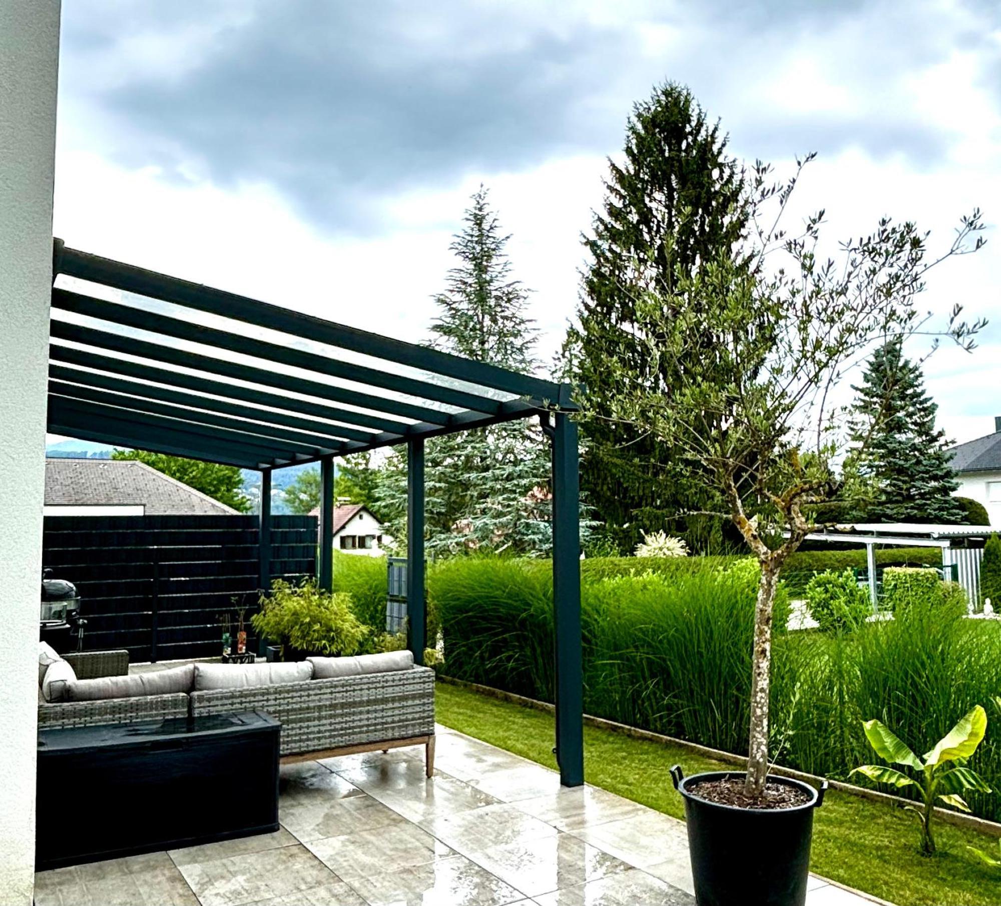 Schoene Wohnung Mit Terrasse Und Parkplatz 벨덴암워스에르시 외부 사진